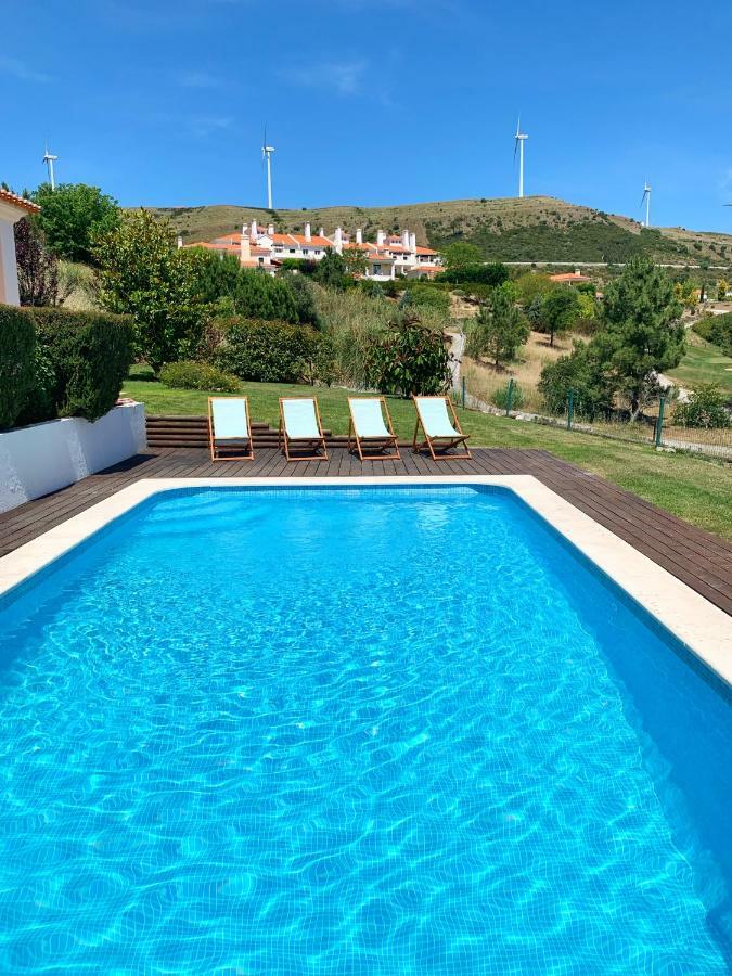 Villa With Swimming Pool In Golf Resort Torres Vedras Luaran gambar